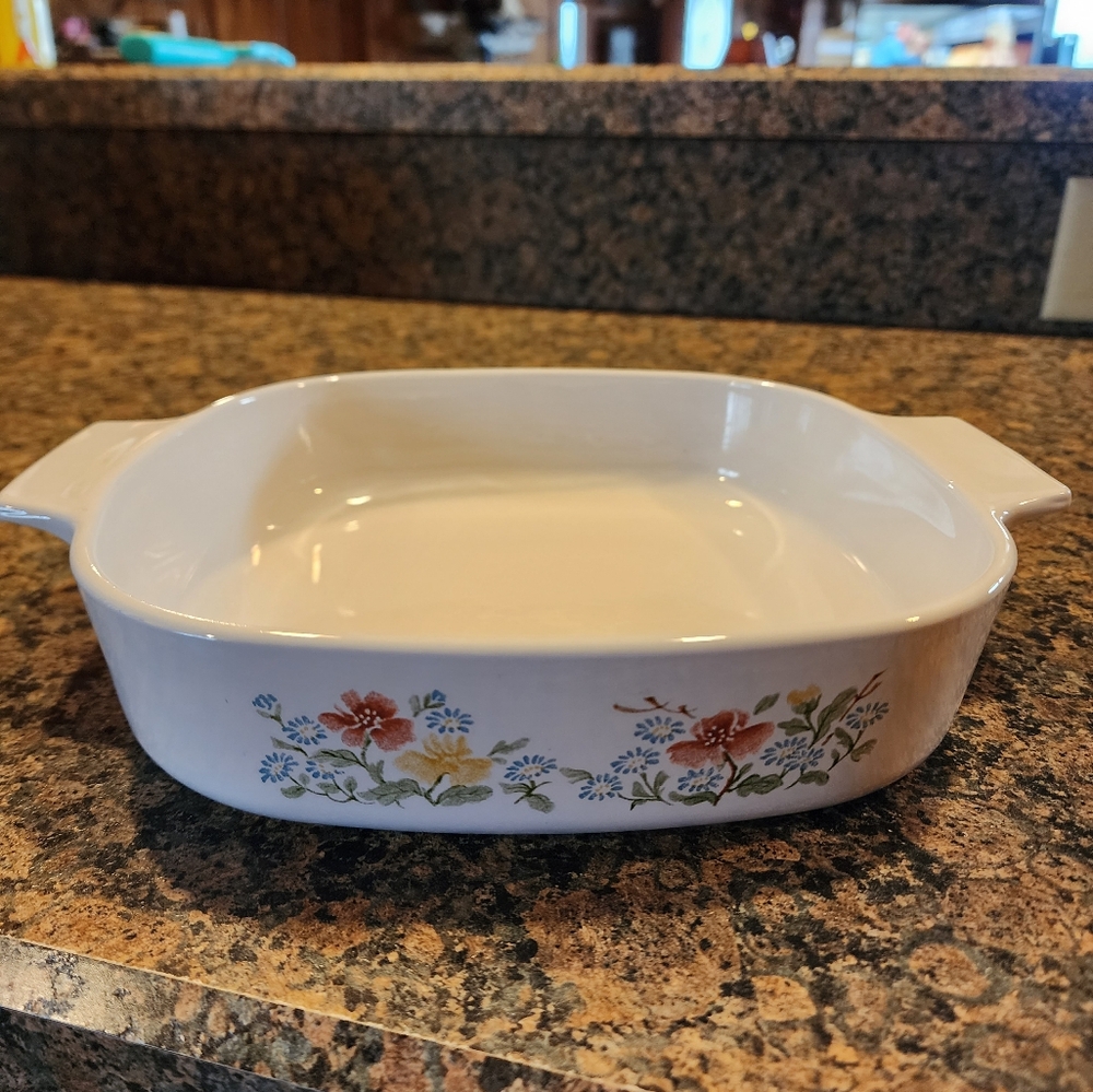 CorningWare A-8-B 1.4 Liter Casserole Dish Autumn Meadow